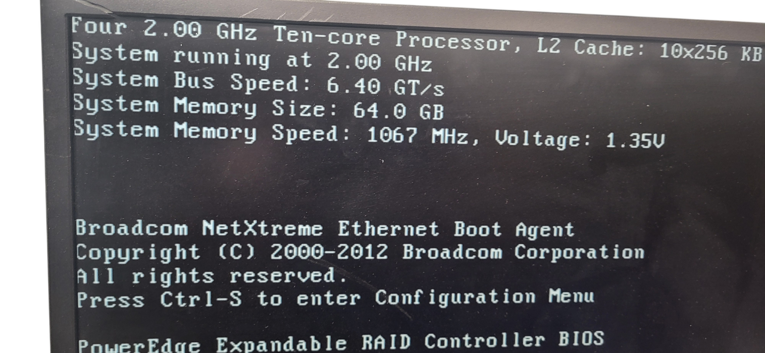 Dell R810 Server 4x Xeon  E7-4850 CPUs | 64GB DDR3 | H700 |2x 1100W| No HDD