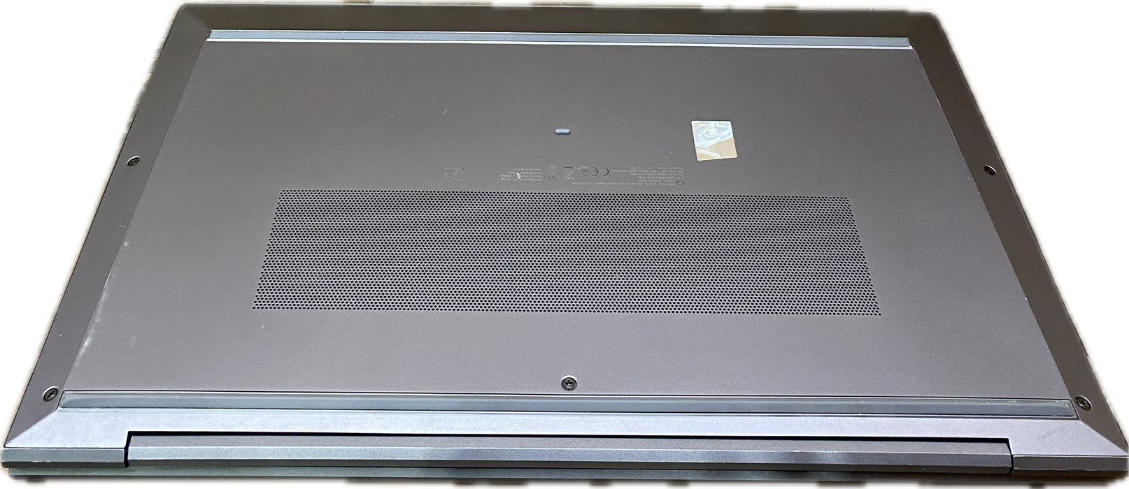 HP ZBook Firefly 15.6" G8 Core i7-1165G7 2.80GHz 16GB RAM 256GB SSD