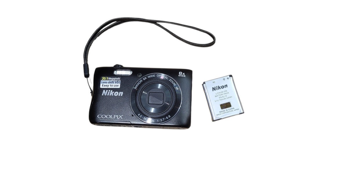 Nikon Coolpix S3700 Silver 20.1MP Digital Camera | SEE — retail.era