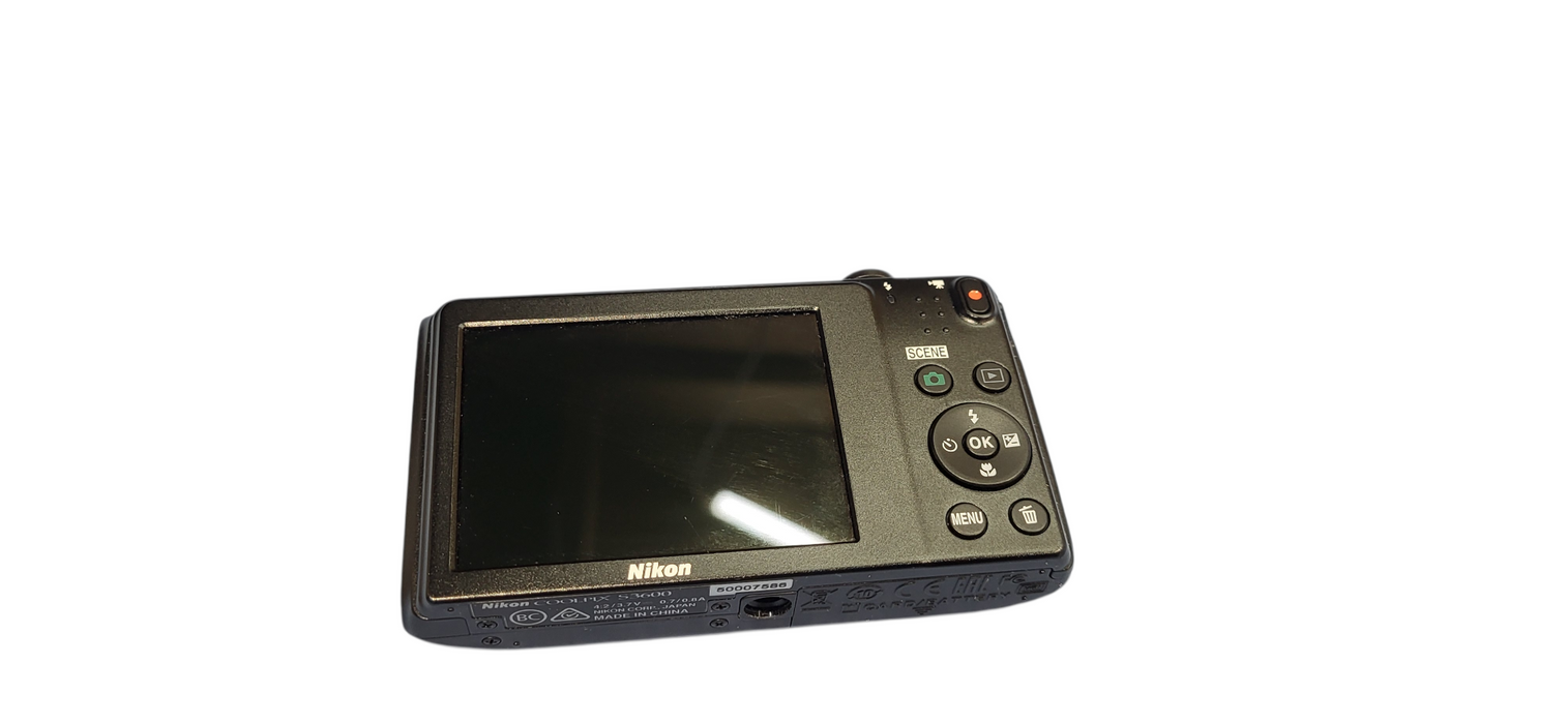 Nikon Coolpix S3600 Silver Compact Digital Camera 20.1MP 8x Zoom