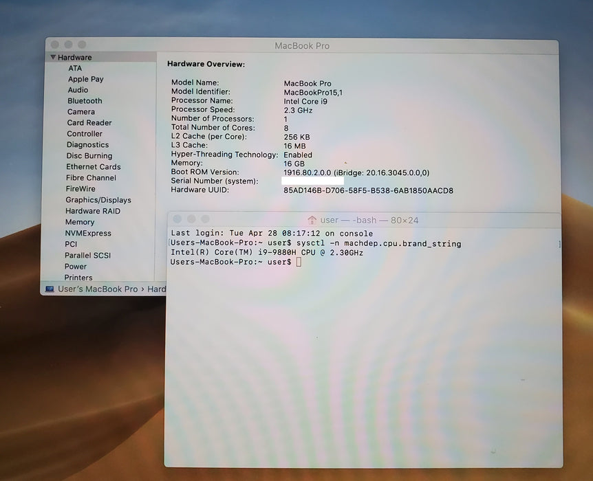 2018 Apple MacBook Pro A1990 i9-9880H 2.3Ghz 16GB DDR4 500GB RADEON 560X