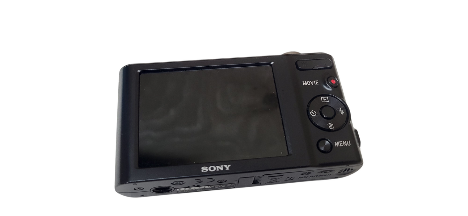 Sony Cyber-Shot DSC-W800 20.1 Mega Pixels 5x Optical Zoom Compact Digital Camera