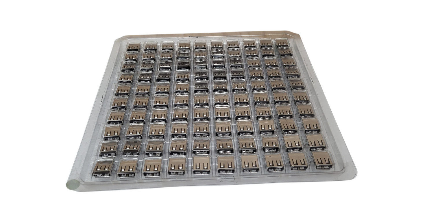 lot of x 100 Samtec USB-A-S-F-B-TH Type-A Female Connector (USB 2.0)