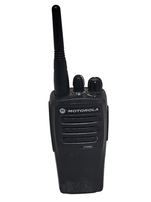 Motorola CP200D AAH01QDC9JA2AN Digital Radio w/ Battery, READ