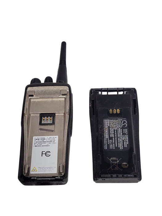 Motorola CP200D AAH01QDC9JA2AN Digital Radio w/ Battery, READ
