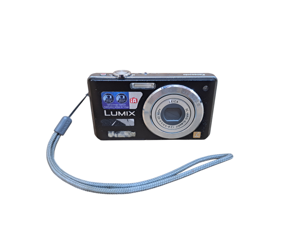 Panasonic LUMIX DMC-FS6 | 8.1MP Compact Digital Camera *READ
