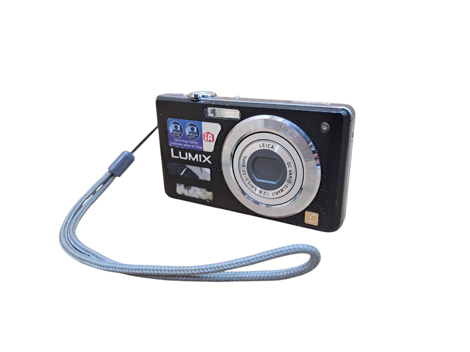 Panasonic LUMIX DMC-FS6 | 8.1MP Compact Digital Camera *READ
