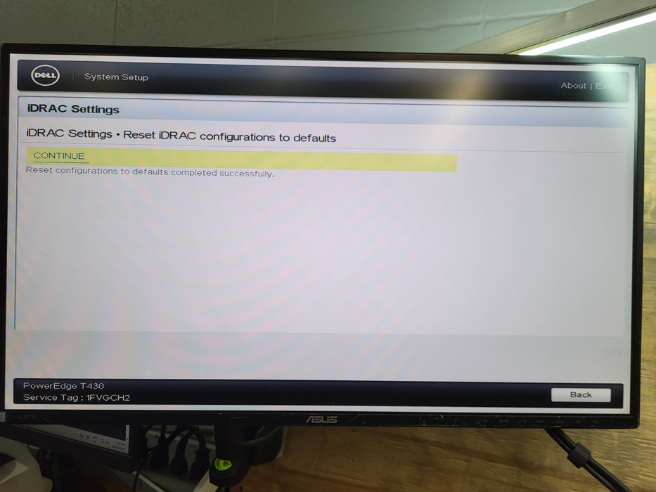 Dell PE T430 Tower 3.5" Xeon E5-2623 v3 @ 3GHz, 16GB DDR4, H330 RAID 1x 750W PSU