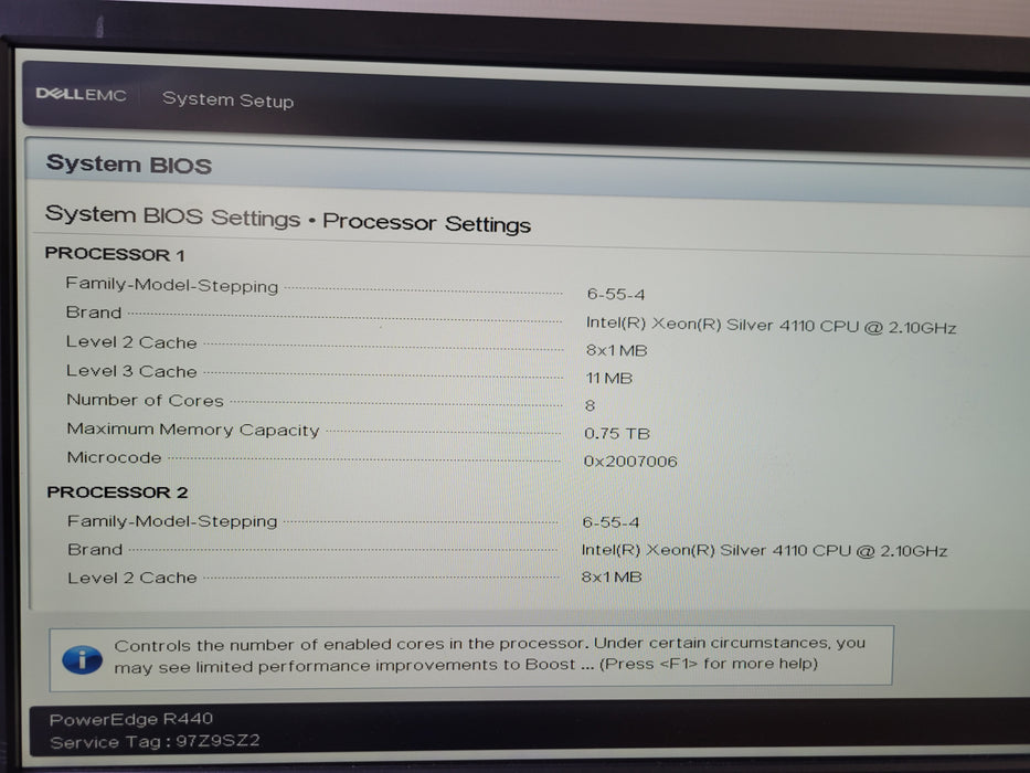 Dell PowerEdge R440 - 2x Xeon Silver 4110 32GB DDR4 PERC H740P 2x550W PSU