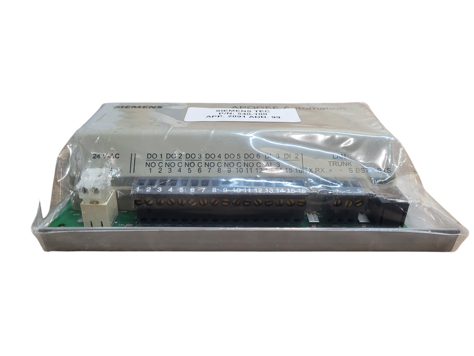 Siemens 540-100 APOGEE TEC Box Equipment Controller Open box