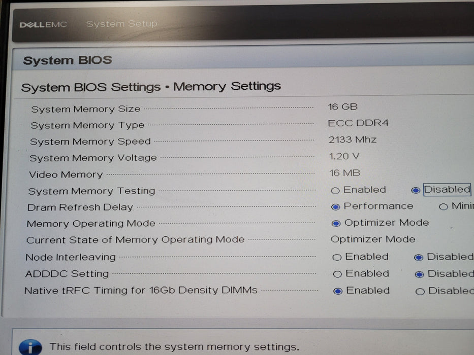 Dell PE R740 8x 2.5" | 2x Xeon Gold 6136 @ 3.00GHz, 16GB DDR4 NO HDD