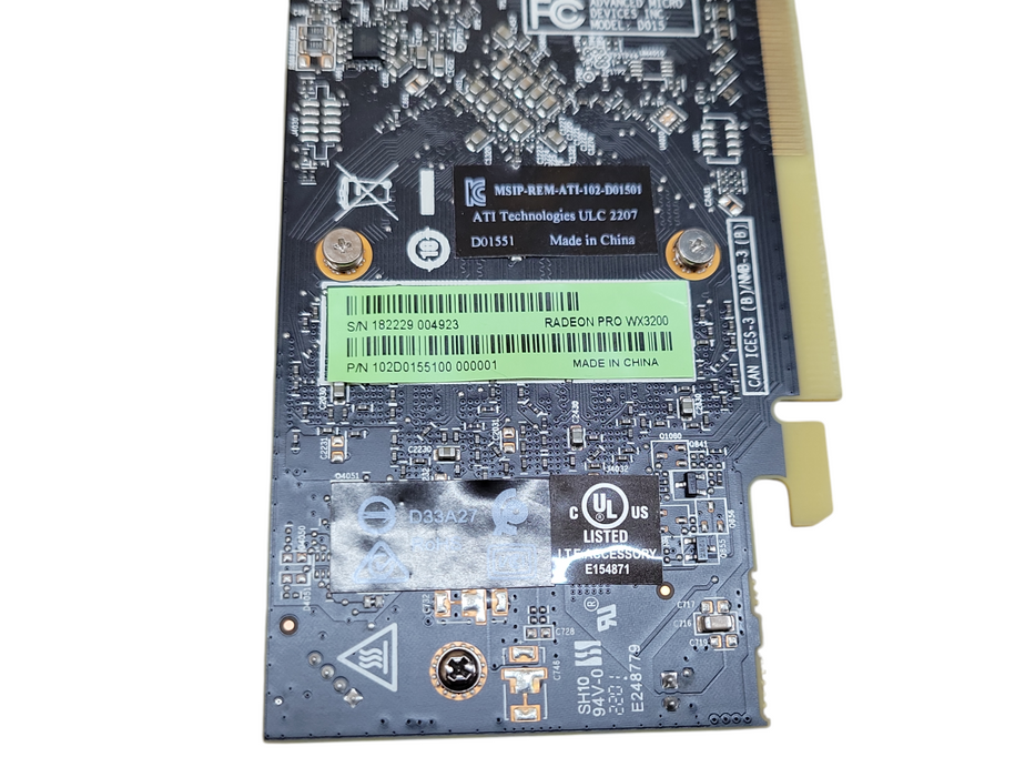 AMD Radeon Pro WX 3200 4GB GDDR5 Graphics Card, 4x mini–DP Cord