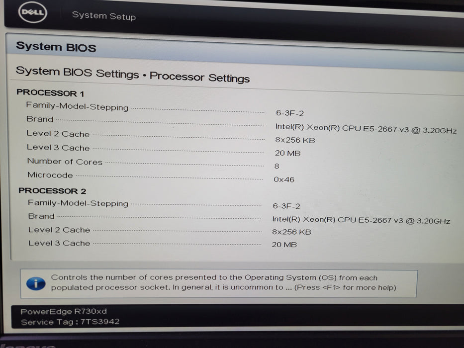 Dell PowerEdge R730xd - 2x Xeon E5.2667 v3 32GB DDR4 PERCH H730P Mini 2x750W PSU