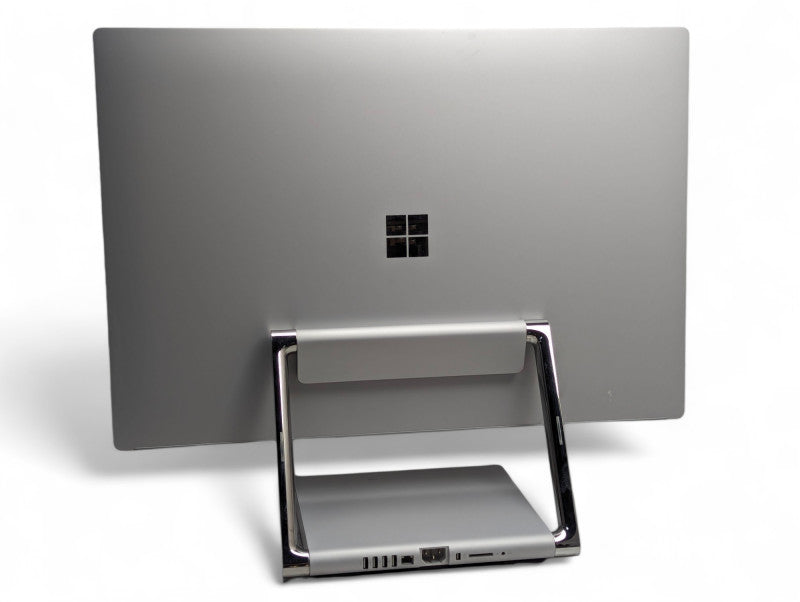 Surface Studio 28 inch AIO Intel i5-6640HQ 8GB RAM 1TB, GTX 965M 2GB,  READ Q