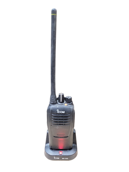 Icom F1100D IDAS Digital Two Way Radio w/ AC, Charge cradle