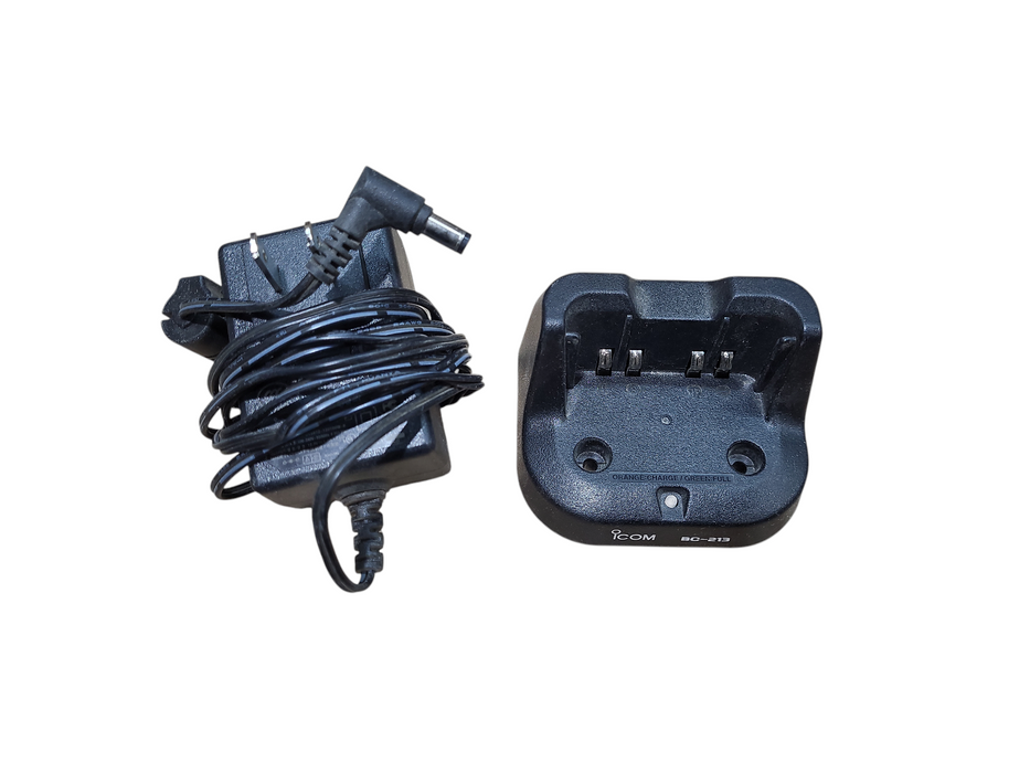 Icom F1100D IDAS Digital Two Way Radio w/ AC, Charge cradle