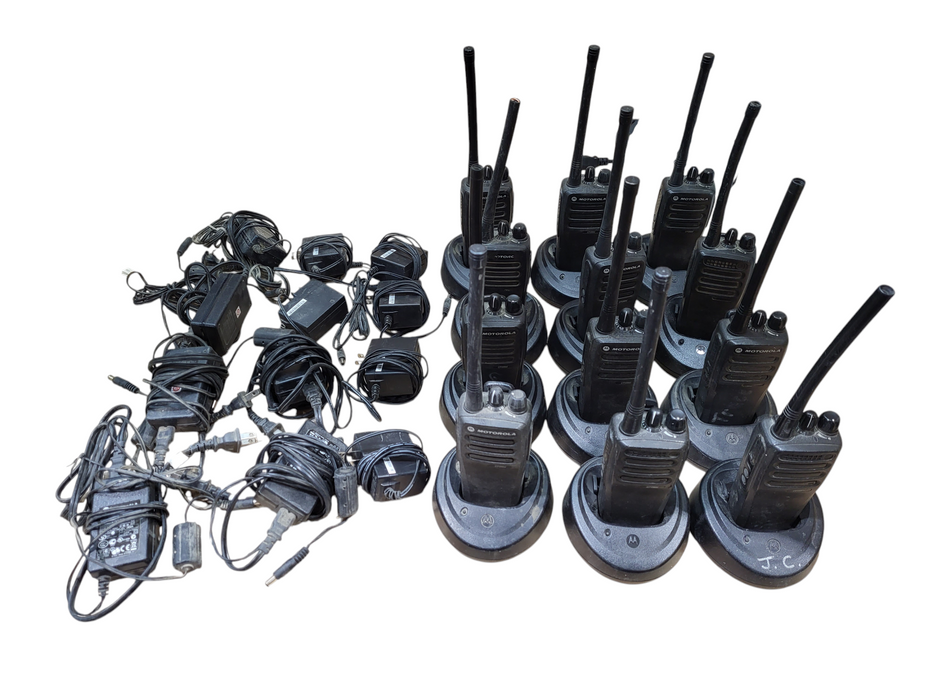 Lot of 12x Motorola CP200d UHF Two-Way Radio UHF 16 channels w/ AC, cradle
