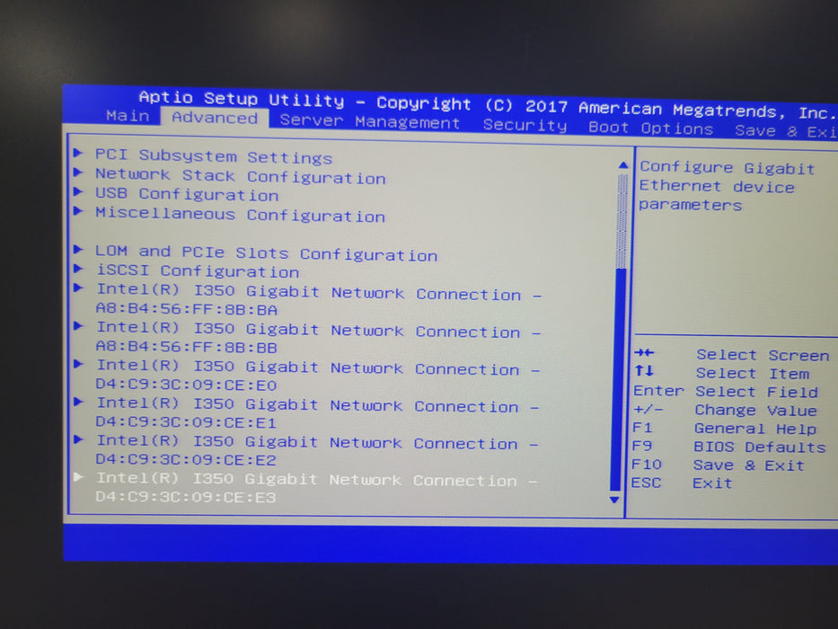 Cisco C220 M4 Intel Xeon E5-2620v3 2.40GHz 16GB DDR4, 1x PSU, 8x 2.5" HDD Bays