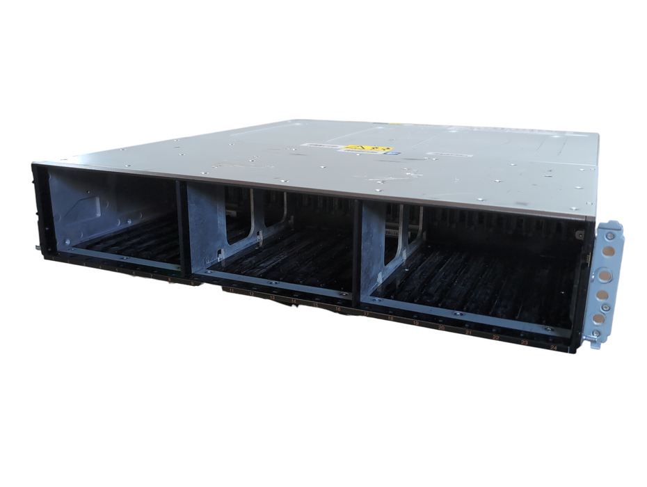 IBM 2072-24F Expansion Enclosure w/ 2x 01AC579-Canisters 2x 800W PSUs