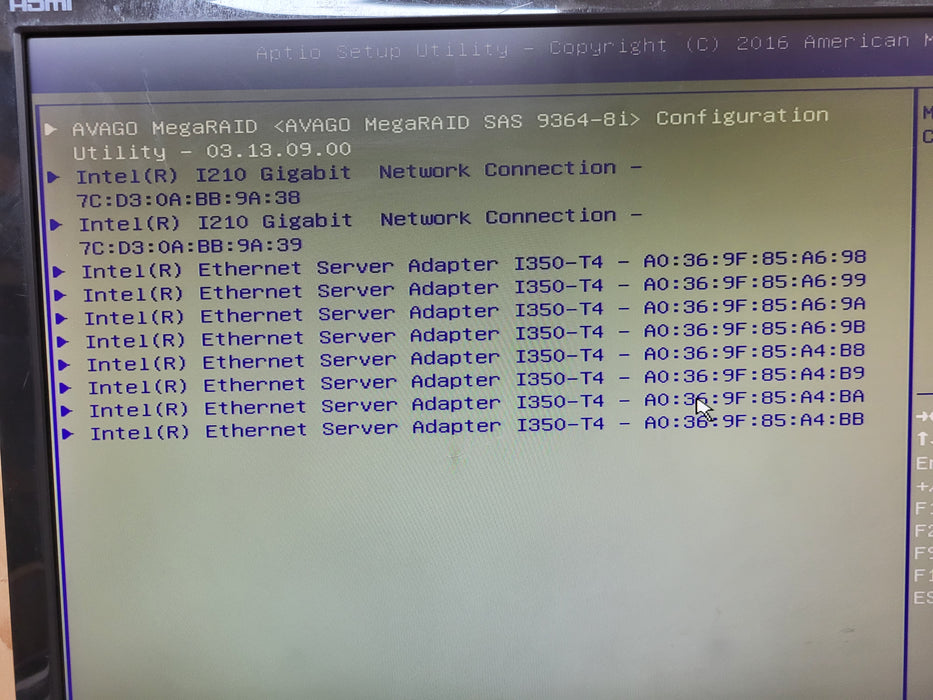 Lenovo ThinkServer RD450 8x 3.5" | 2x Xeon E5-2620 v4, 16GB DDR4, 9340-8i RAID