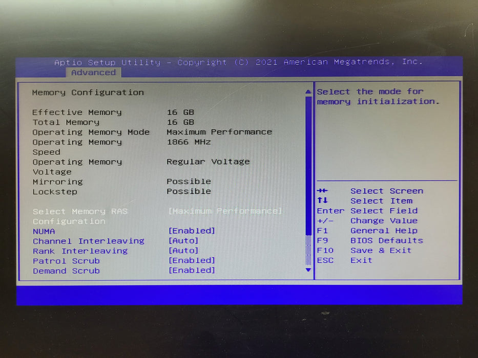 Cisco UCS C220 M4 1U Server | 1x Xeon E5-2620 v3 @2.40GHz, 16GB DDR4, 12G RAID