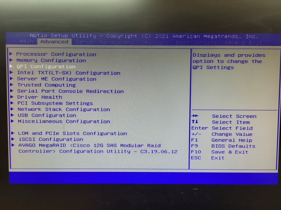 Cisco UCS C220 M4 1U Server | 1x Xeon E5-2620 v3 @2.40GHz, 16GB DDR4, 12G RAID