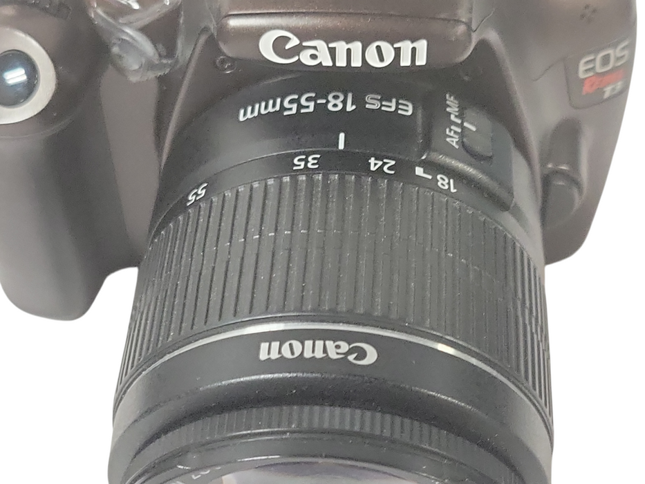 Canon EOS rebel T3 with Canon EFS 18-55mm, No battery/SD Card, READ