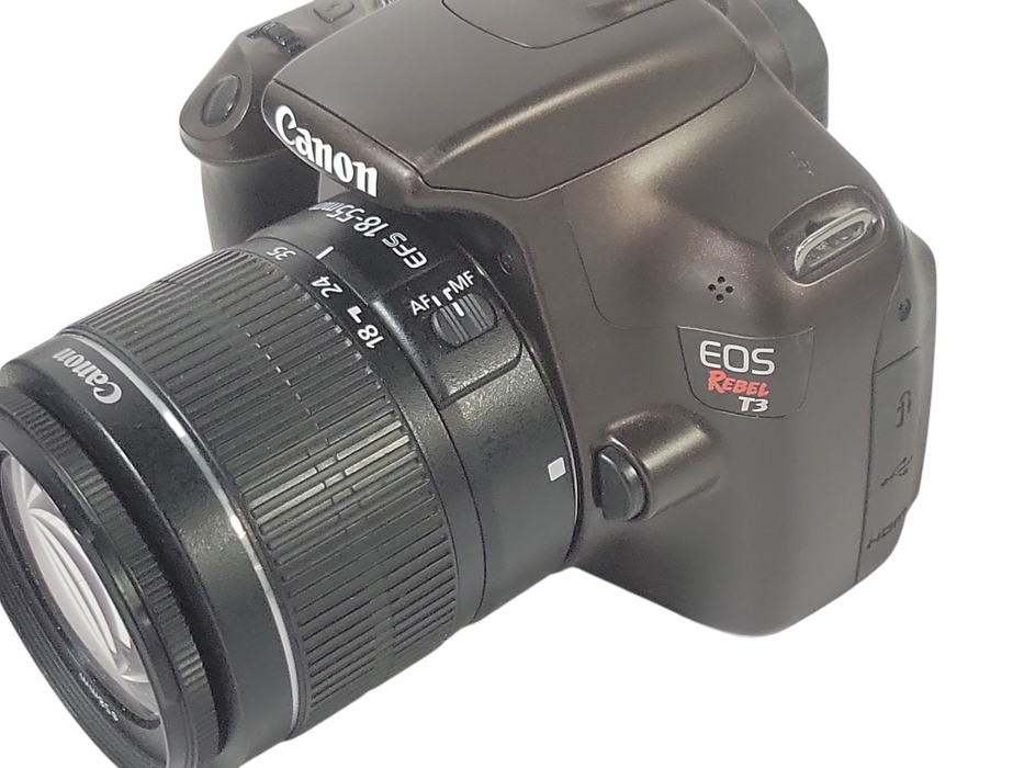 Canon EOS rebel T3 with Canon EFS 18-55mm, No battery/SD Card, READ