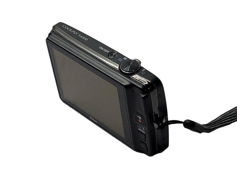Nikon CoolPix S4200 16,0Mp 6x Compact Digital Camera, No SD Card, READ _