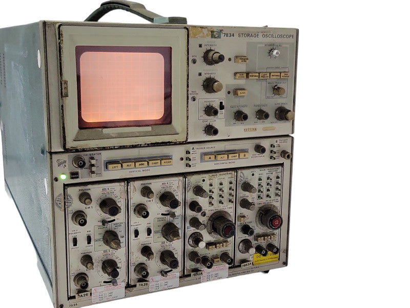 Tektronix 7834 Storage Oscilloscope, READ _