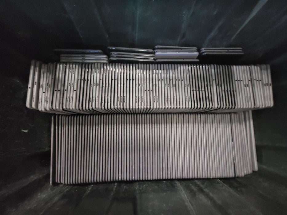 Lot of 200x Samsung Tablets [Knox]