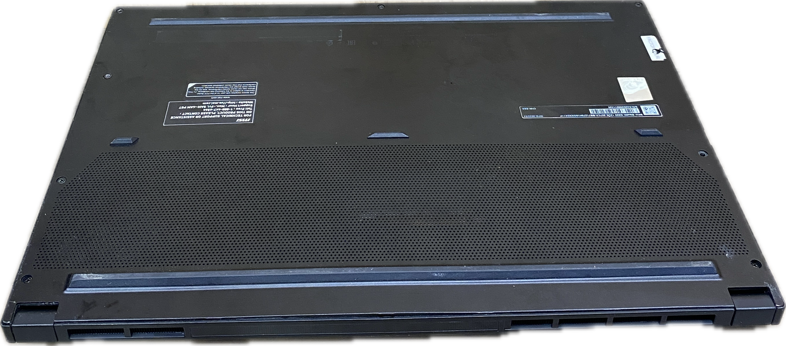 MSI Stealth G566 i7-12700H RTX 3060 6GB GPU 16GB RAM 256GB SSD No Power Adapter