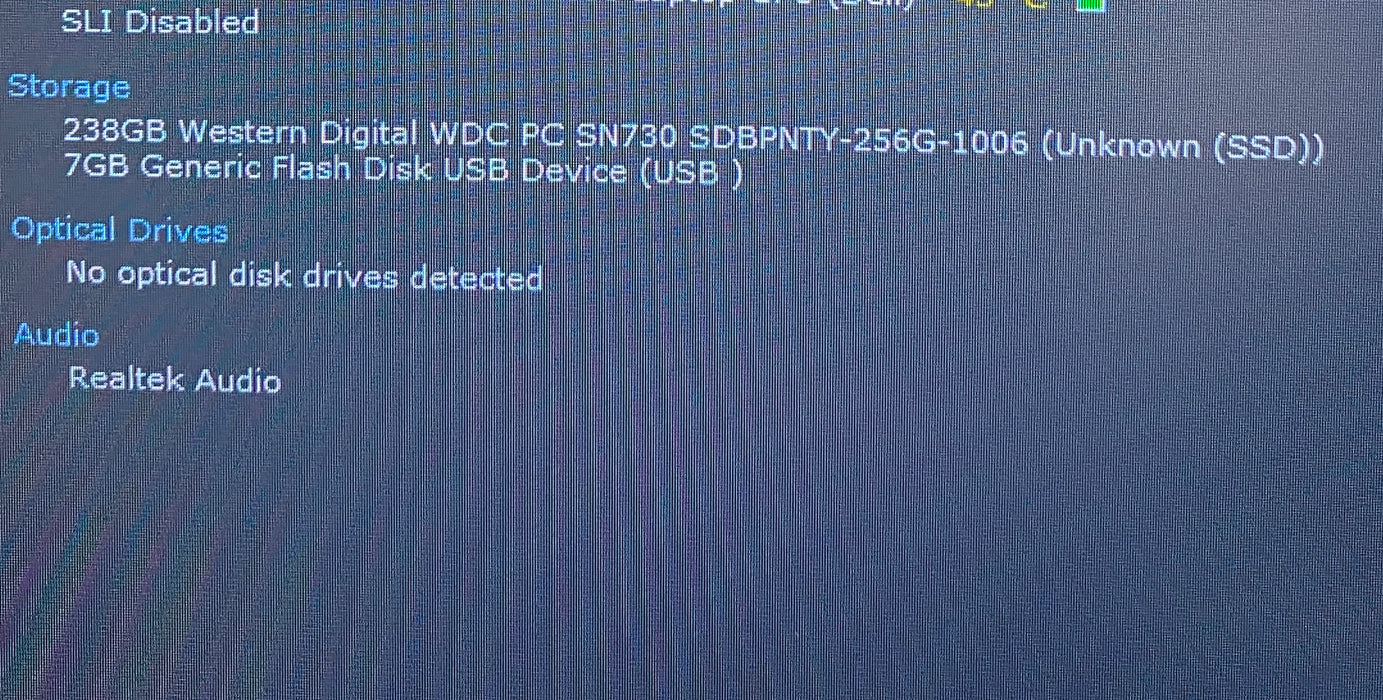 Alienware X17 R1 i9-11980HK RTX3080 16GB GPU 16GB RAM 256GB SSD Faulty LCD READ!