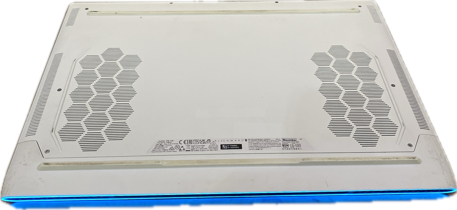 Alienware X17 R1 i9-11980HK RTX3080 16GB GPU 16GB RAM 256GB SSD Faulty LCD READ!