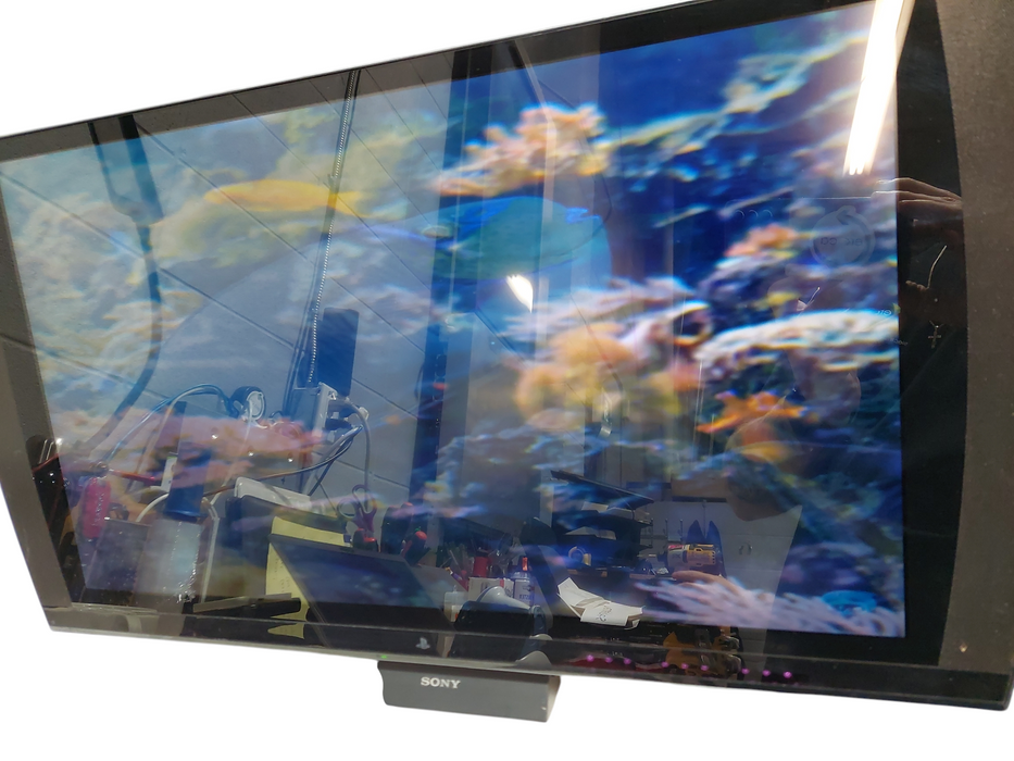 Sony Playstation 3D TV 24" Display Model: CECH-ZED1U ( NO STAND )