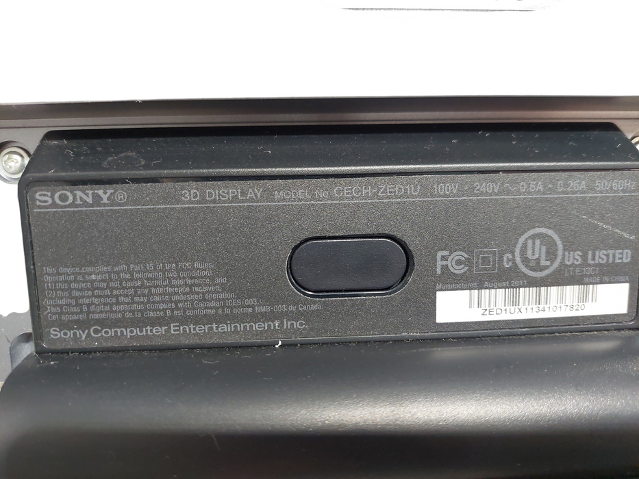 Sony Playstation 3D TV 24" Display Model: CECH-ZED1U ( NO STAND )