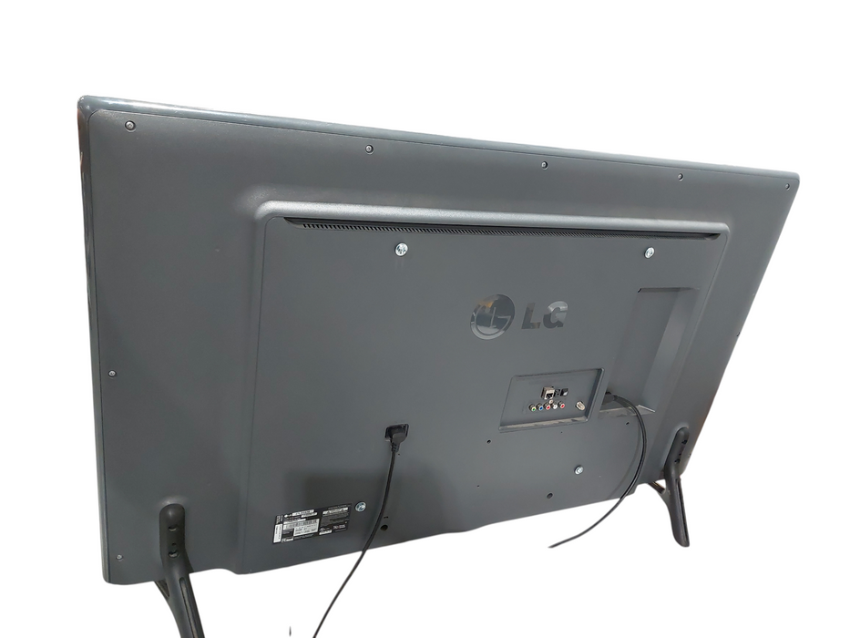 LG 47" TV Model: 47LB5830