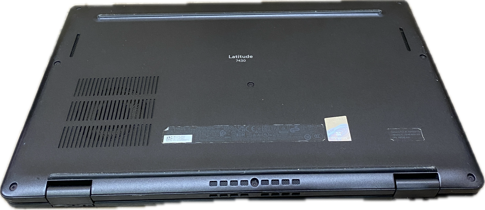 Dell Latitude 7430 Core i7-1270P 2.20GHz 32GB RAM 512GB SSD READ!