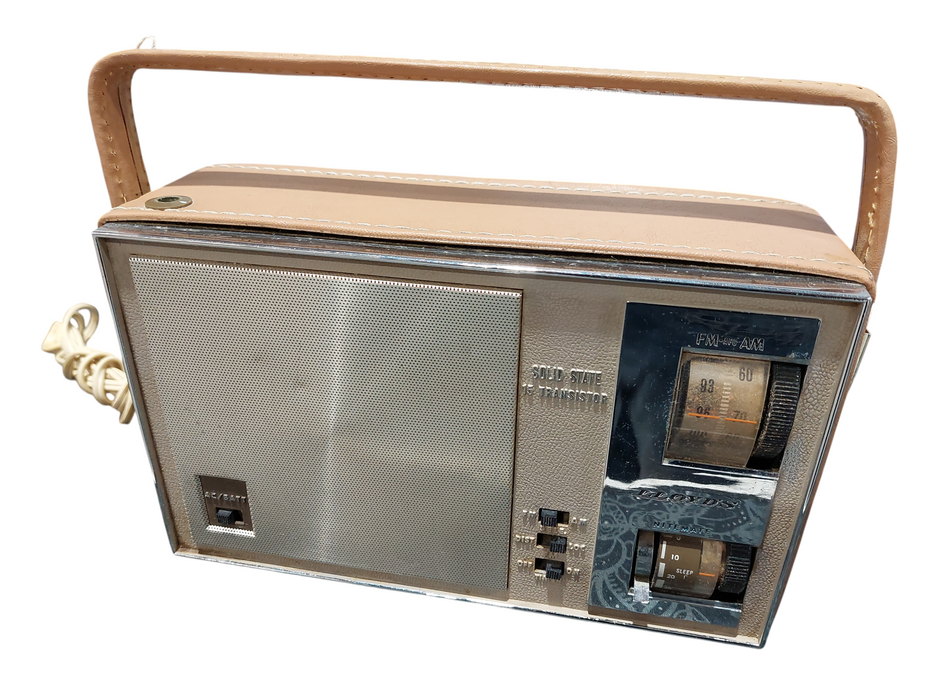 vintage LLOYD'S Radio Solid State 15 Transistor Model: 7N41E