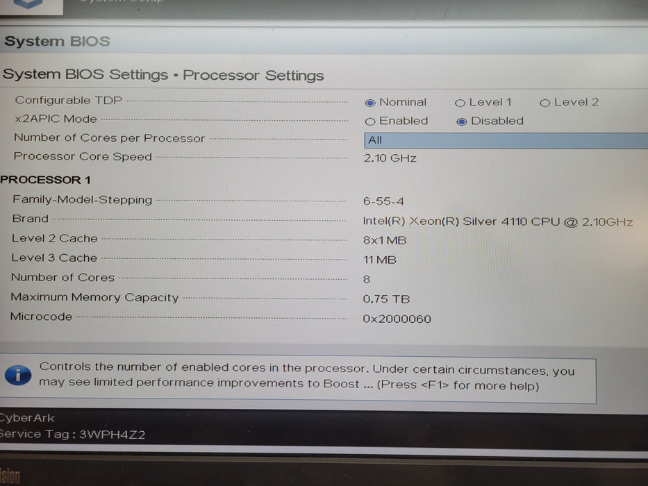 Dell OEMR R440 8x 2.5" |  Xeon Silver 4110, 32GB DDR4, H330 RAID