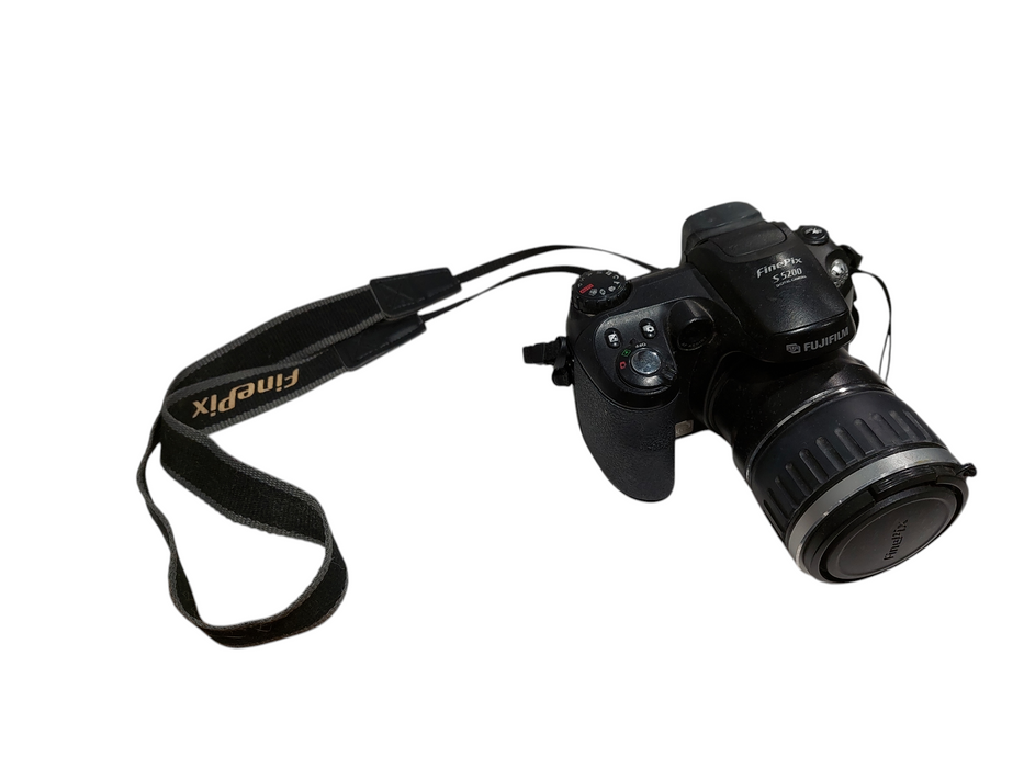 FujiFilm S 5200 Digital Camera 5.1Megapixels 10x Optical Zoom