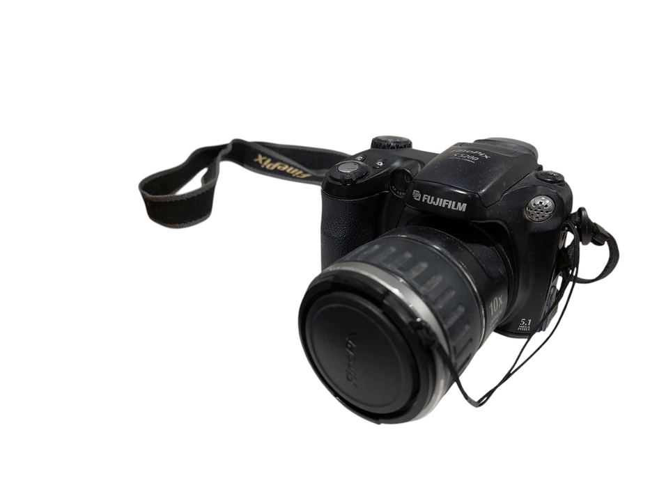 FujiFilm S 5200 Digital Camera 5.1Megapixels 10x Optical Zoom