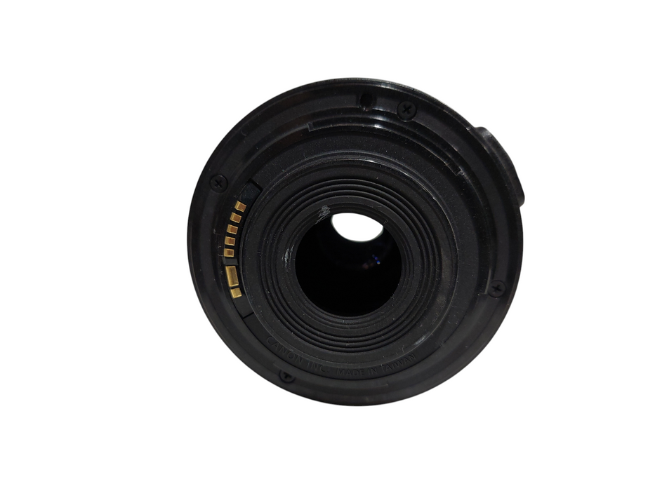 Canon EFS 18-55mm Macro 0.25m-/0.8ft 1:3.5-5.6  58mm Canon Zoom Lens