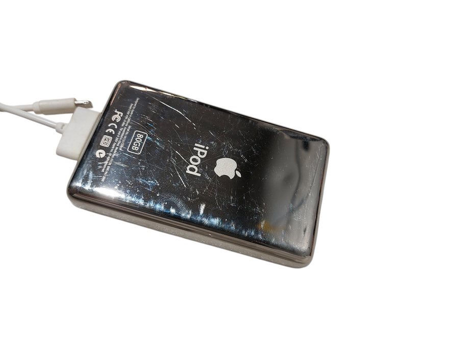 Apple Ipod 80GB Model: A1136 with Apple Earbuds and charge cable