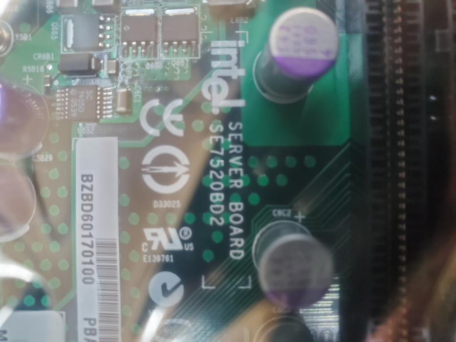 New Open Box - Intel Server Board SE7520BD2 For Intel Xeon Processors