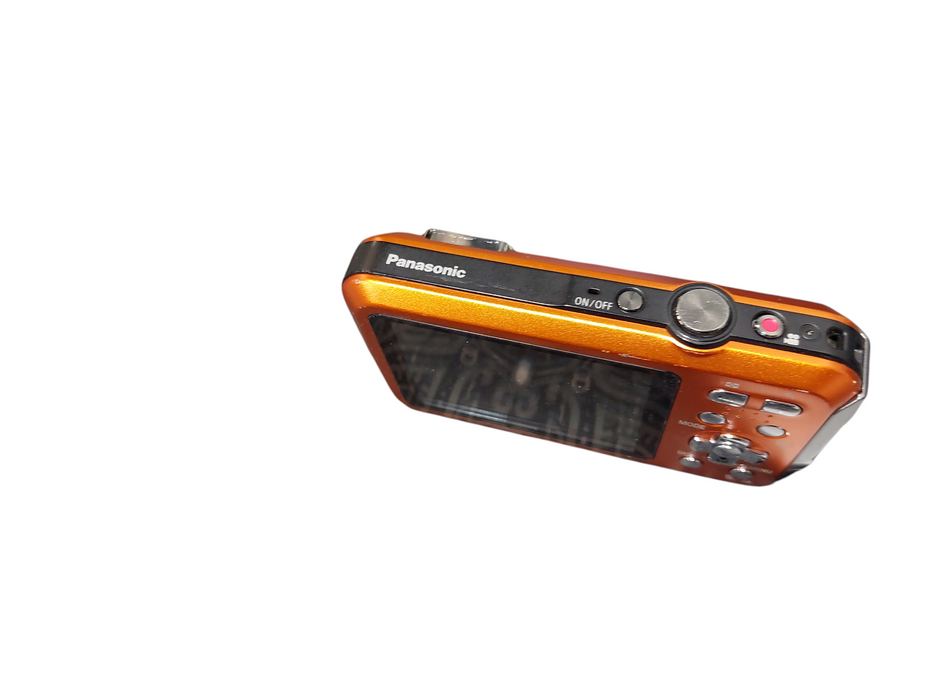 Panasonic Model: DMC-TS30 Lumix DC Vario 8m/26ft waterproof