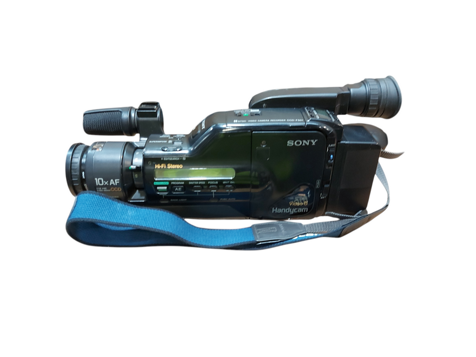 Sony CCD-F501 Video8 Handycam Camcorder W/ Ac Power, Batt., Bag, Strap