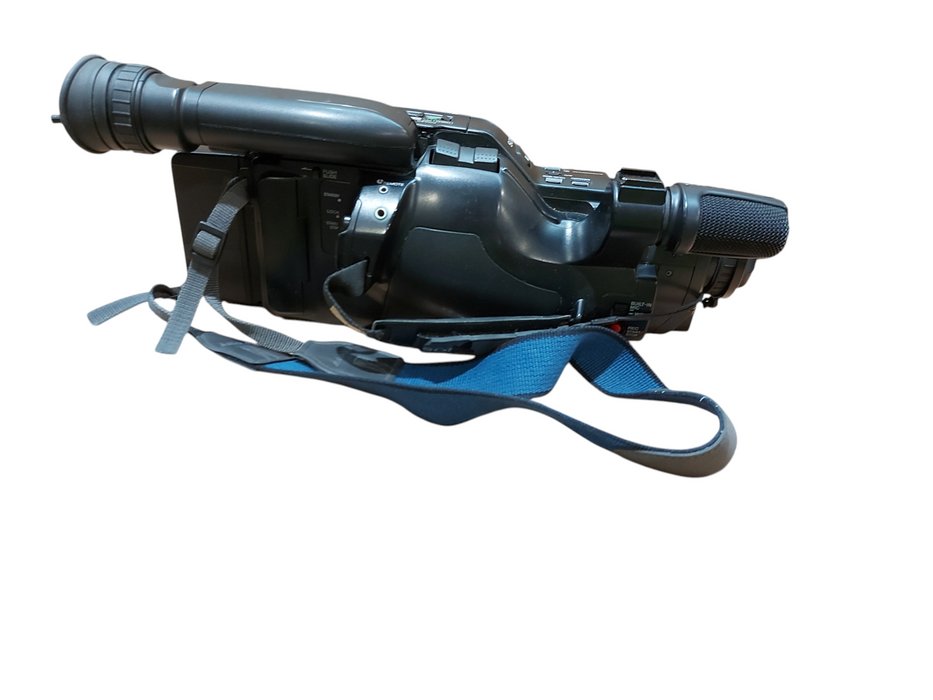Sony CCD-F501 Video8 Handycam Camcorder W/ Ac Power, Batt., Bag, Strap