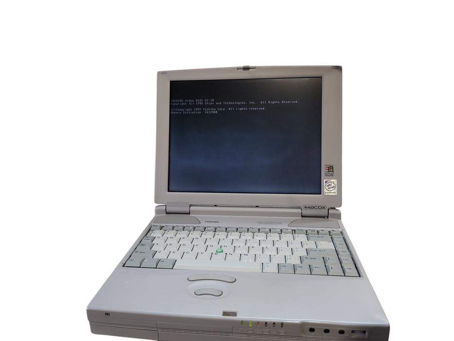 Vintage Toshiba Satellite Pro 440CDX Pentium MMX  16MB RAM NO HDD w/ manual !