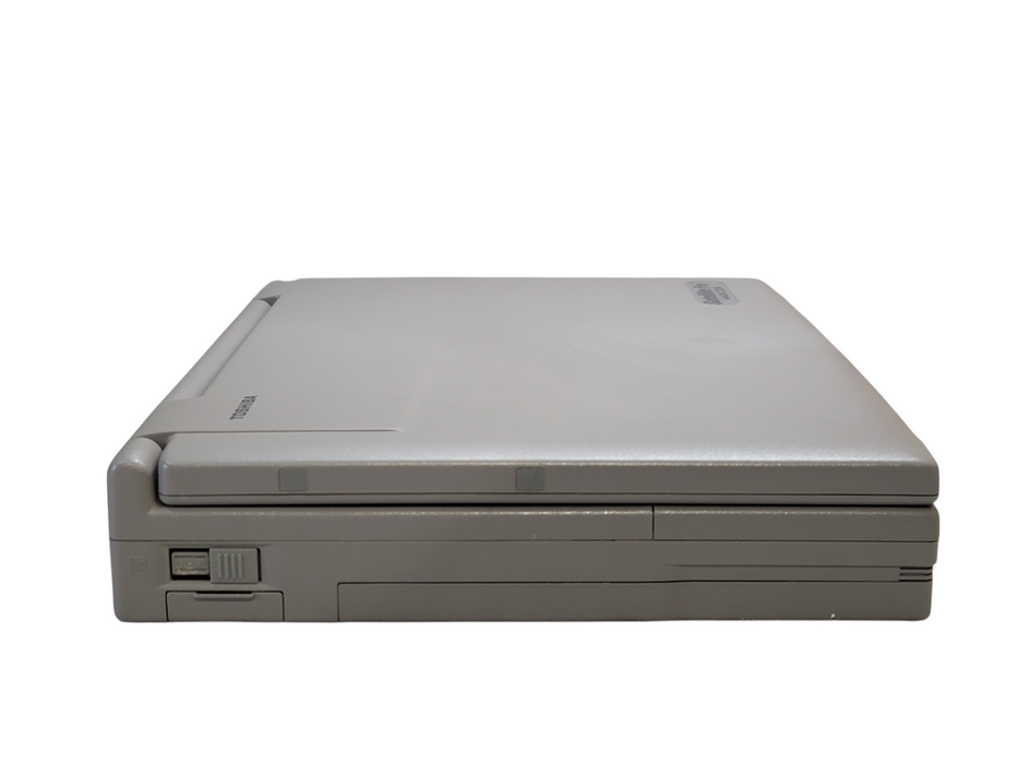 Vintage Toshiba Satellite Pro 440CDX Pentium MMX  16MB RAM NO HDD w/ manual !